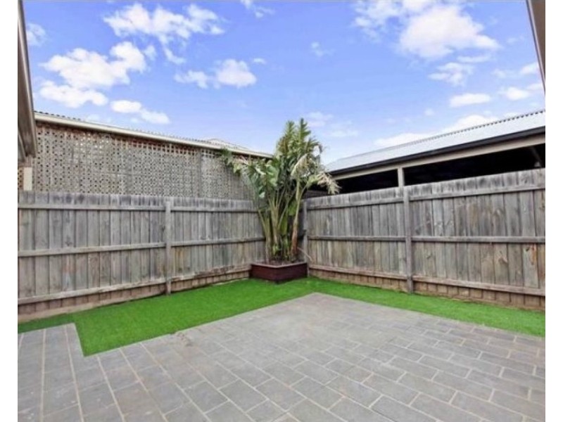 6 Madden Drive, South Morang VIC 3752