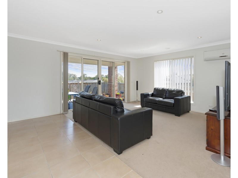 3 Woodridge Crescent, Doreen VIC 3754