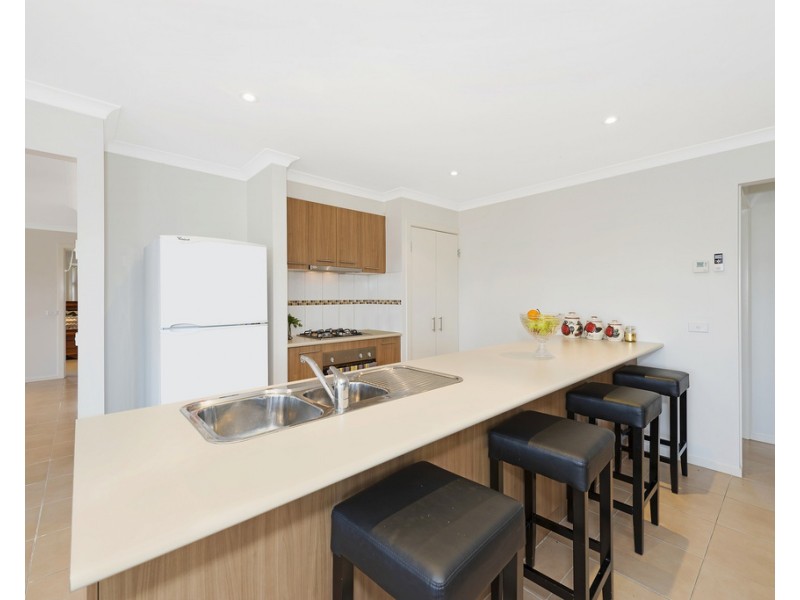 3 Woodridge Crescent, Doreen VIC 3754