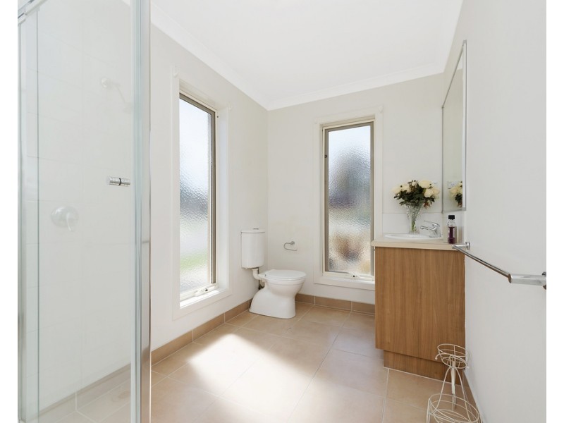 3 Woodridge Crescent, Doreen VIC 3754