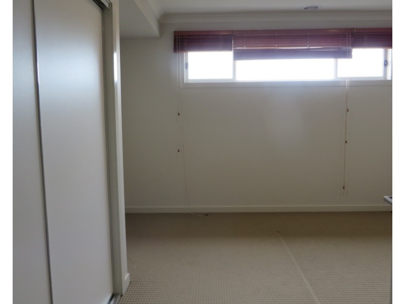 10 Hardware Lane, Point Cook VIC 3030