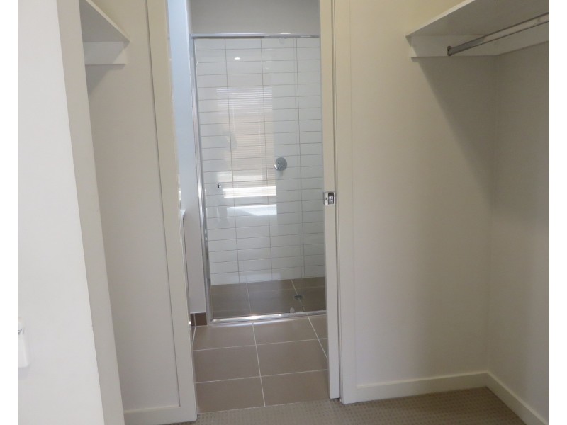 10 Hardware Lane, Point Cook VIC 3030