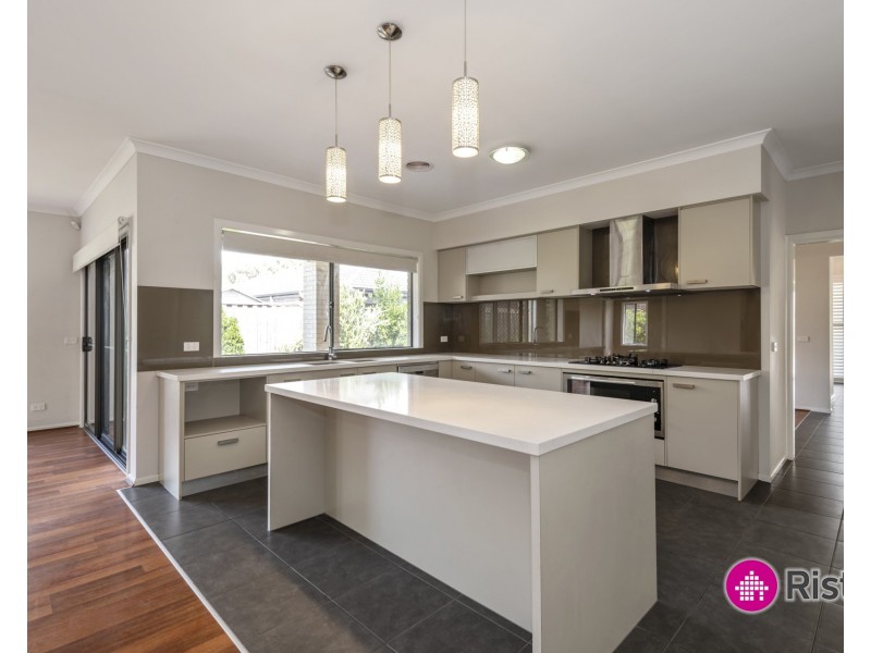 4 Fulham Way, Wollert VIC 3750