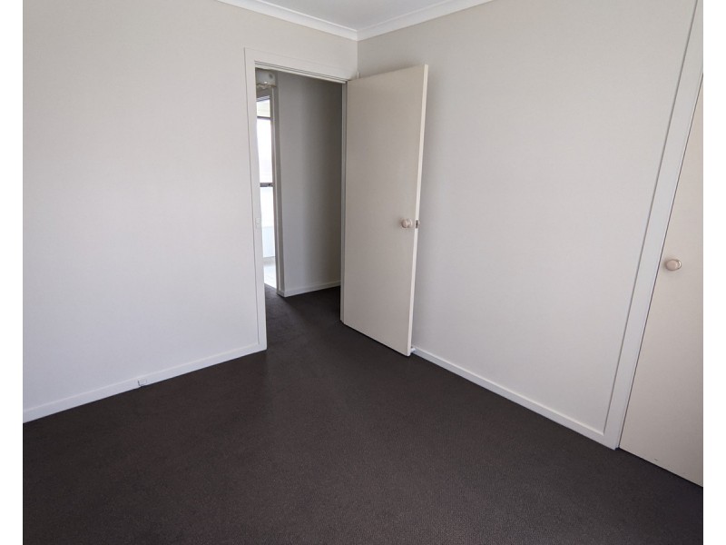 60 Meadow Glen Drive, Epping VIC 3076