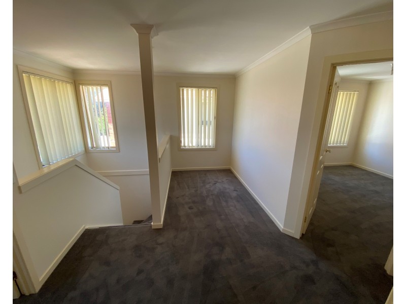 9 Pace Circuit, South Morang VIC 3752