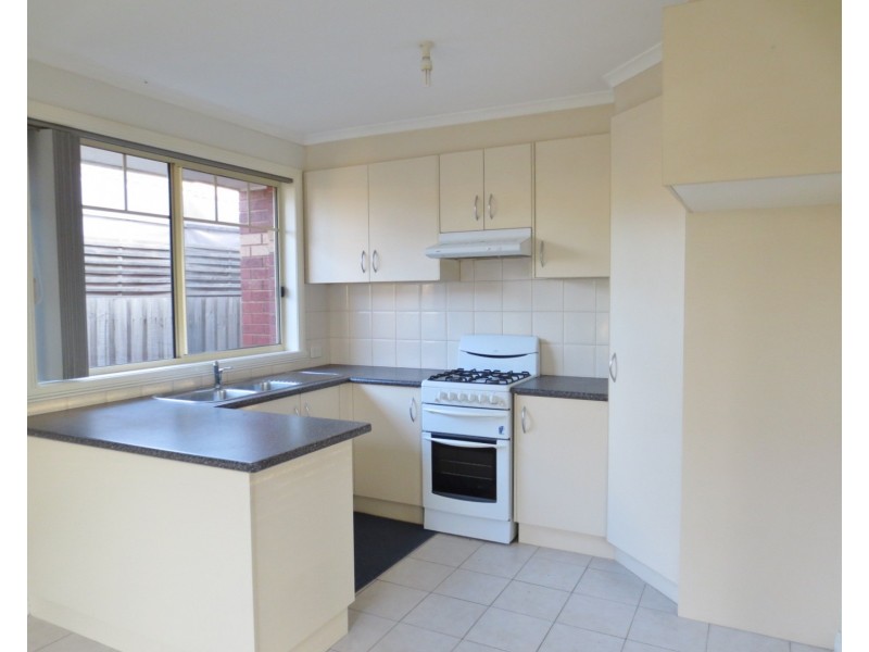 34 Nirvana Drive, South Morang VIC 3752