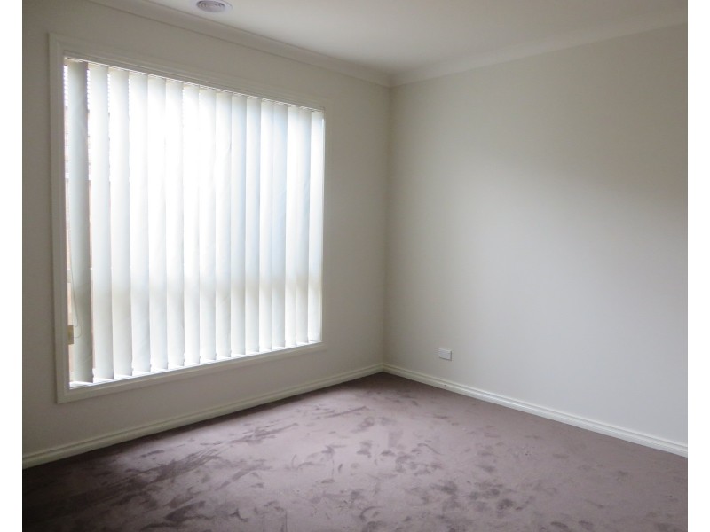 14 Jenolan Way, South Morang VIC 3752