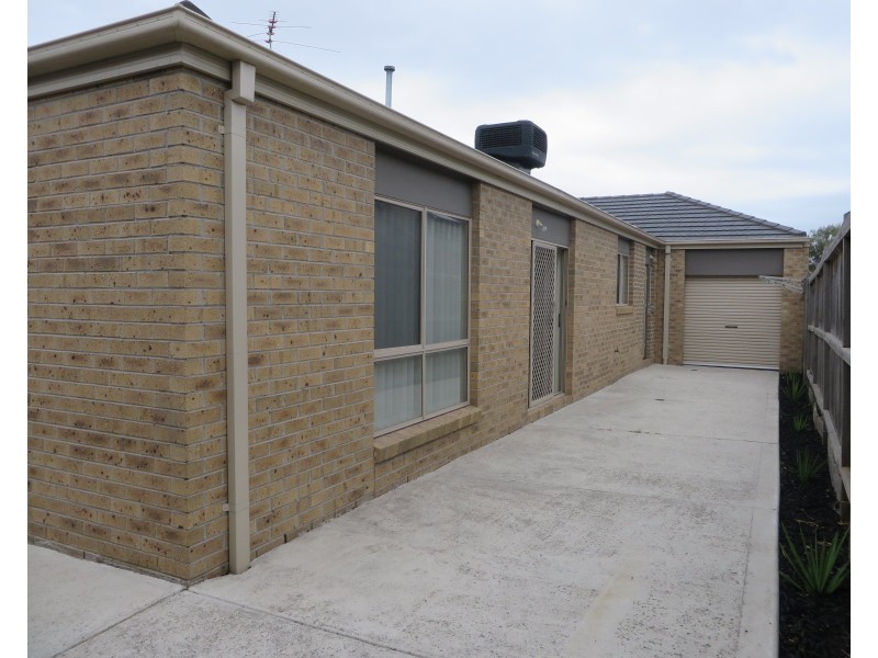 14 Jenolan Way, South Morang VIC 3752