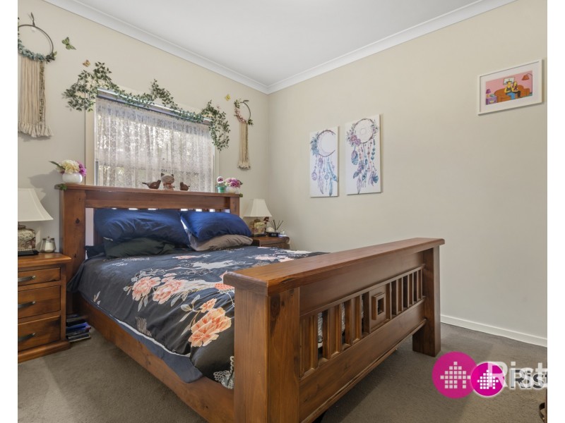 6 Pittard Walk, Epping VIC 3076