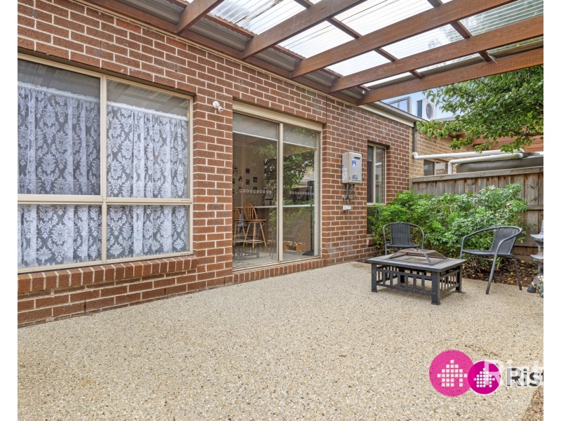6 Pittard Walk, Epping VIC 3076