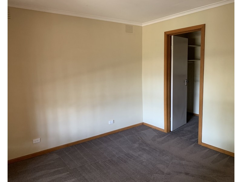 71 Freeman Crescent, Mill Park VIC 3082