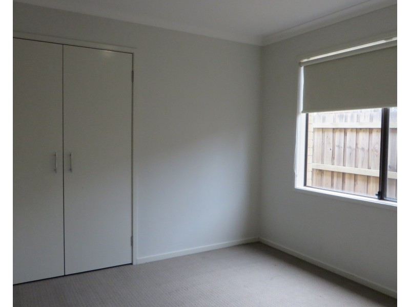 4 Port Road, Doreen VIC 3754