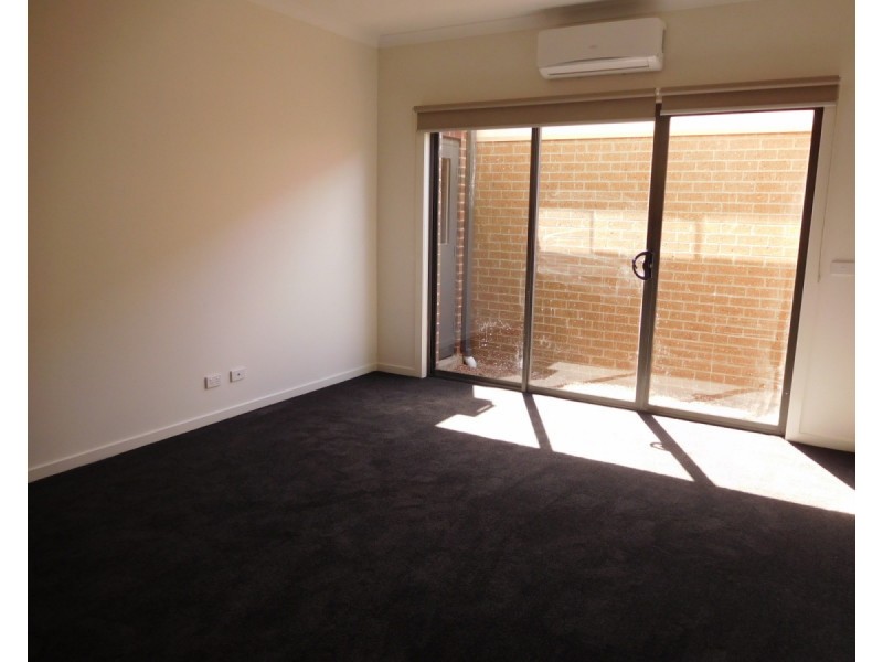7 Witchazel Drive, South Morang VIC 3752