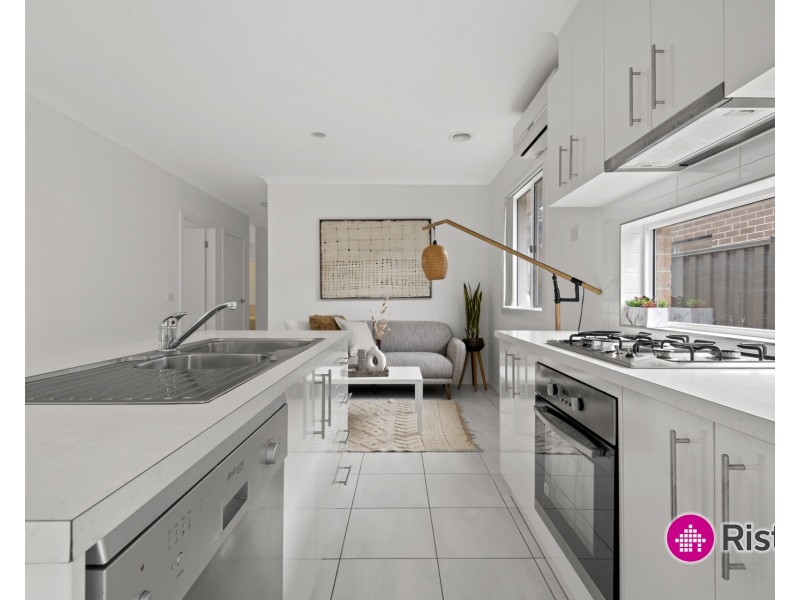 12 McCulloch Street, Mernda VIC 3754