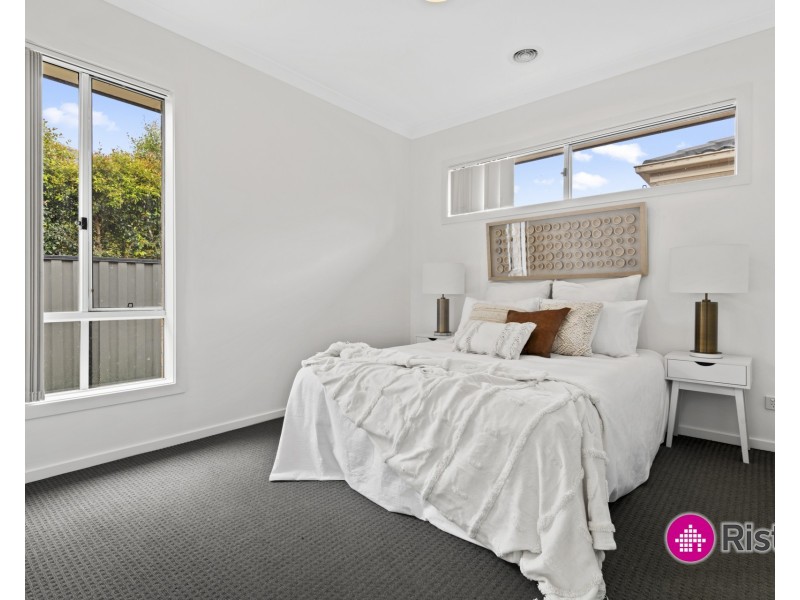 12 McCulloch Street, Mernda VIC 3754