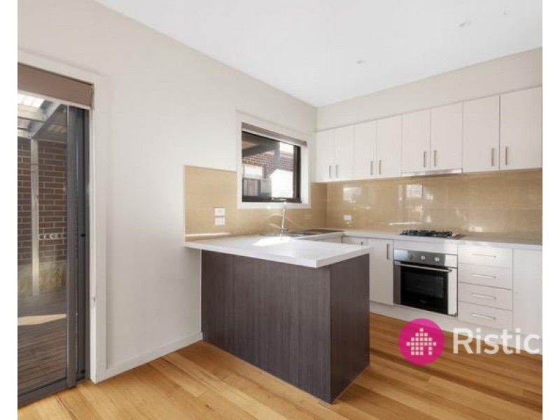 5/13 Blainey Cresent, Epping VIC 3076