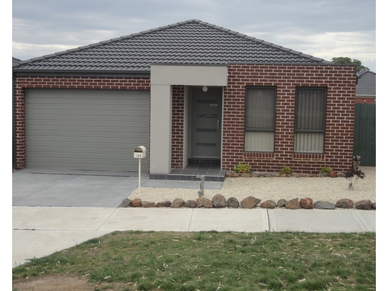 125 Grange Drive, South Morang VIC 3752