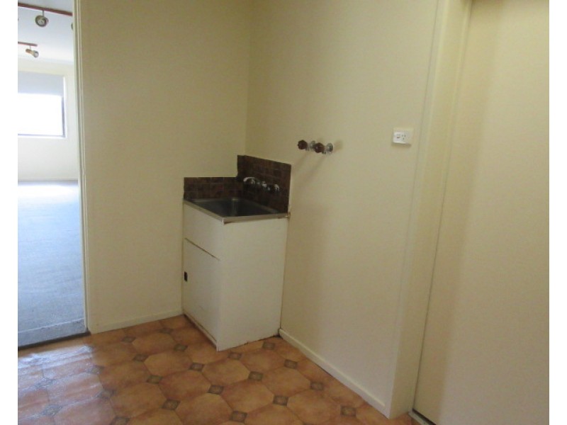 76 Memorial Avenue, Epping VIC 3076