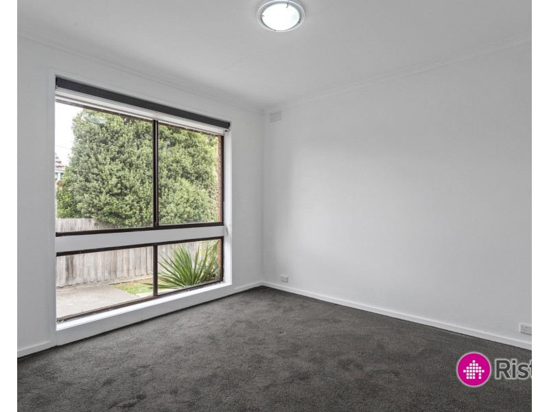 1/18 Duffy Street, Reservoir VIC 3073