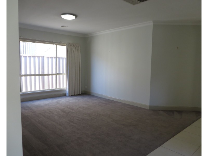 4 Nesting Court, Epping VIC 3076