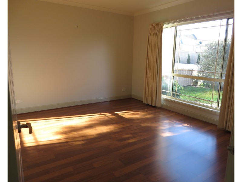 4 Nesting Court, Epping VIC 3076