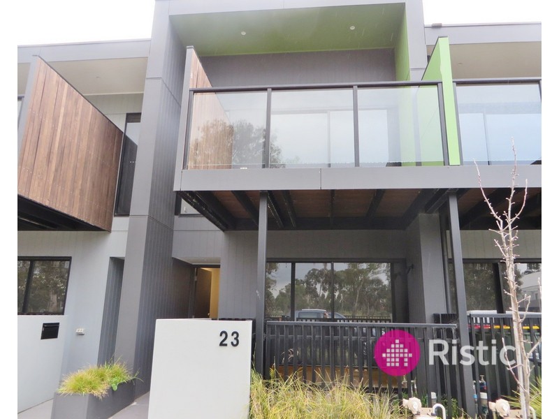 23 Albany Road, Mill Park VIC 3082