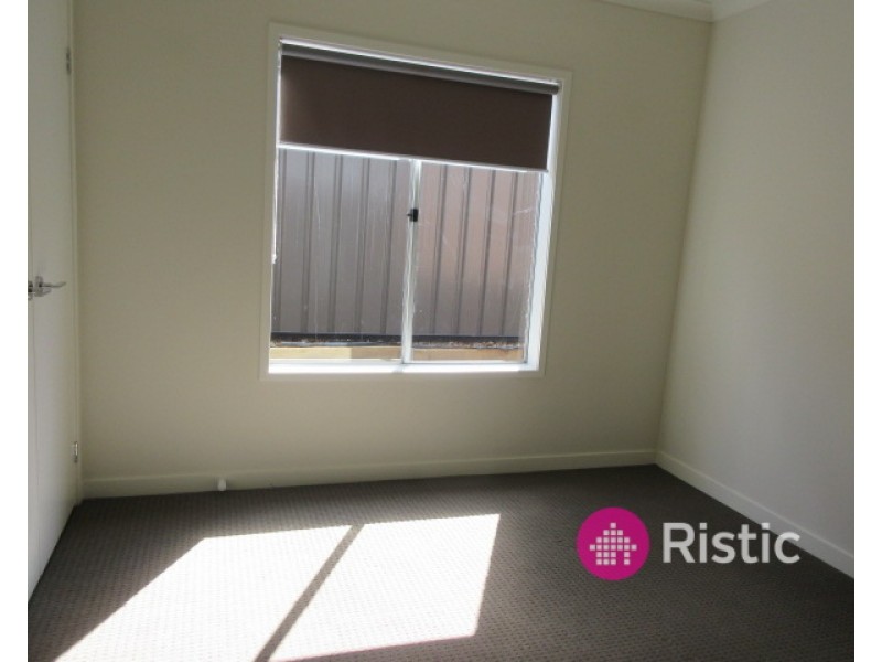 29 Muir Way, Mernda VIC 3754