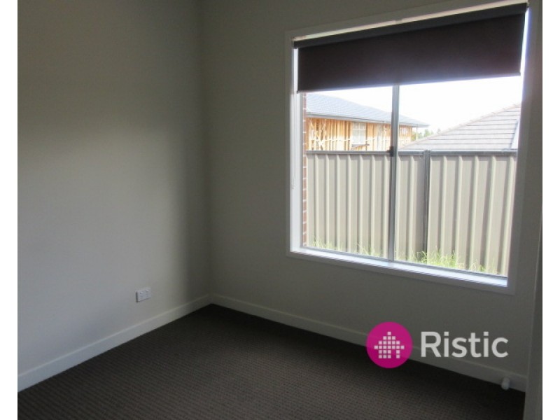 29 Muir Way, Mernda VIC 3754