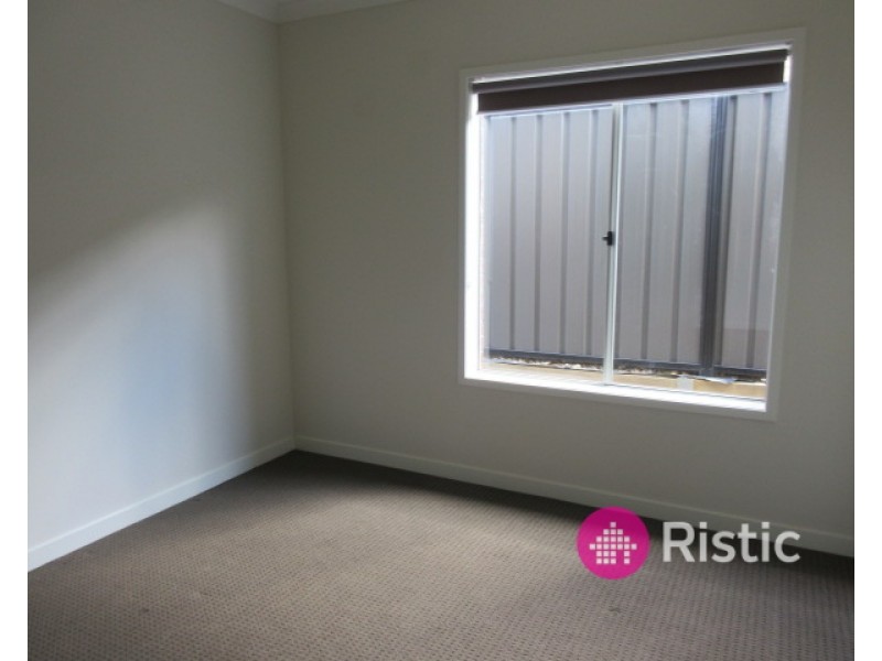 29 Muir Way, Mernda VIC 3754