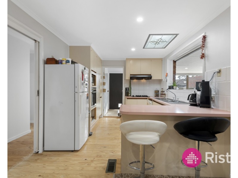 2 Asquith Court, Epping VIC 3076