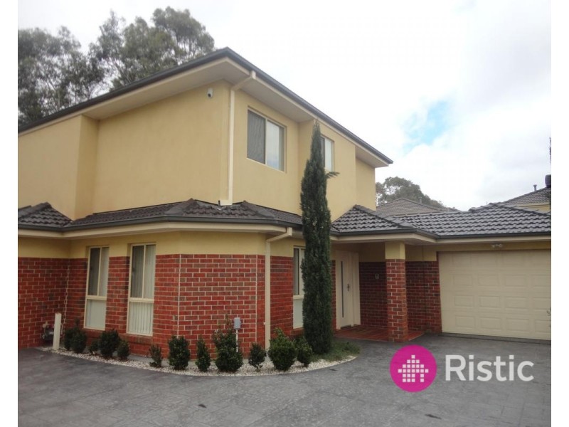 2/11 Payne Place, South Morang VIC 3752