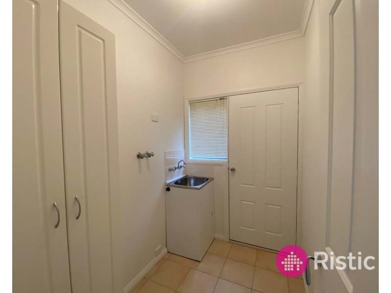 5 Trinity Way, South Morang VIC 3752