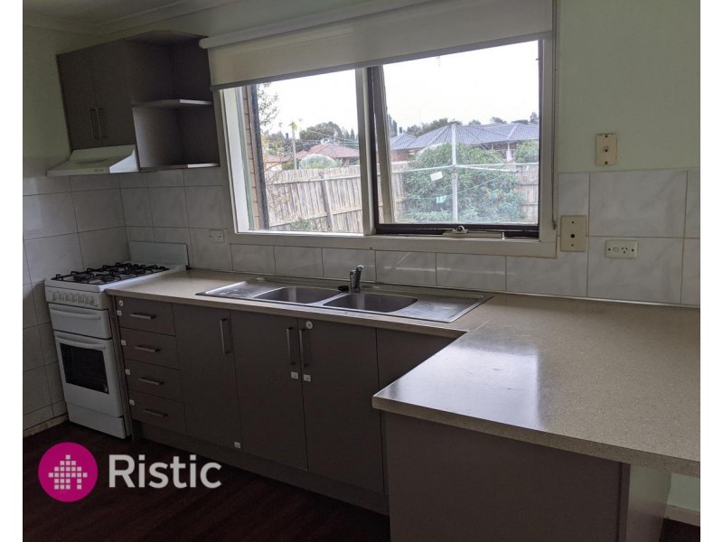 35 Carrington Boulevard, Thomastown VIC 3074
