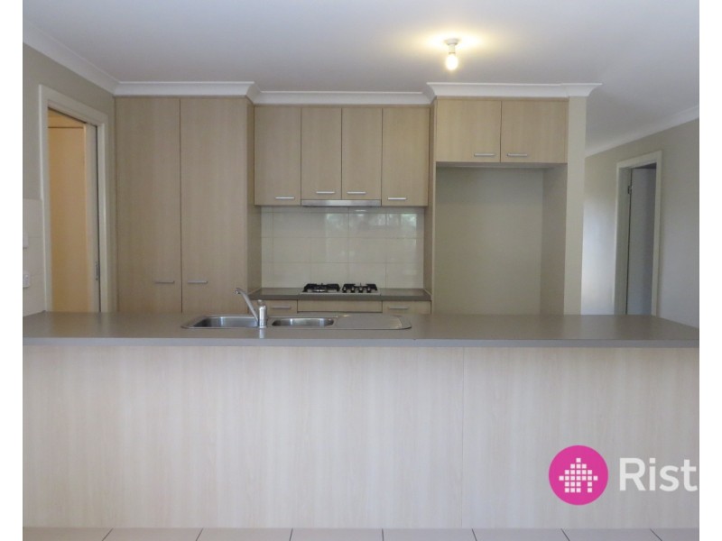 46 Hewett Drive, Point Cook VIC 3030