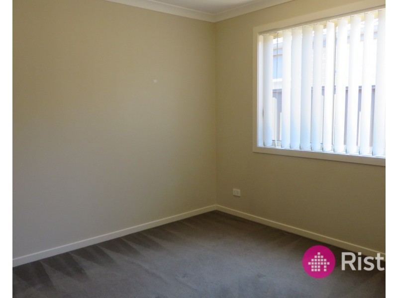 46 Hewett Drive, Point Cook VIC 3030