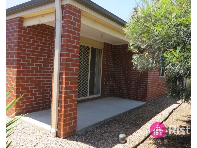 46 Hewett Drive, Point Cook VIC 3030