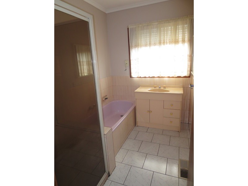 174 Main Street, Thomastown VIC 3074