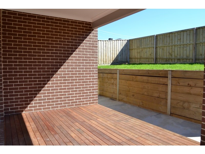 10 Freedom Street, Doreen VIC 3754