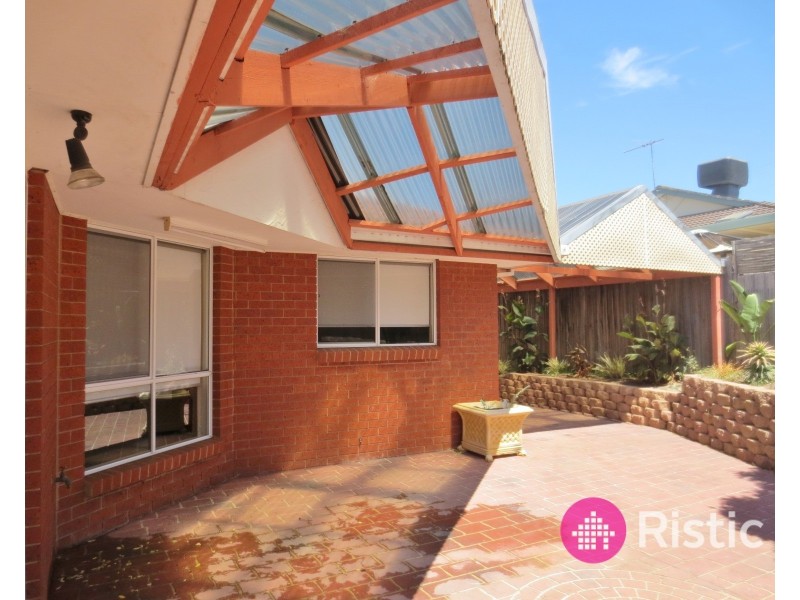 27 Jolly Terrace, South Morang VIC 3752