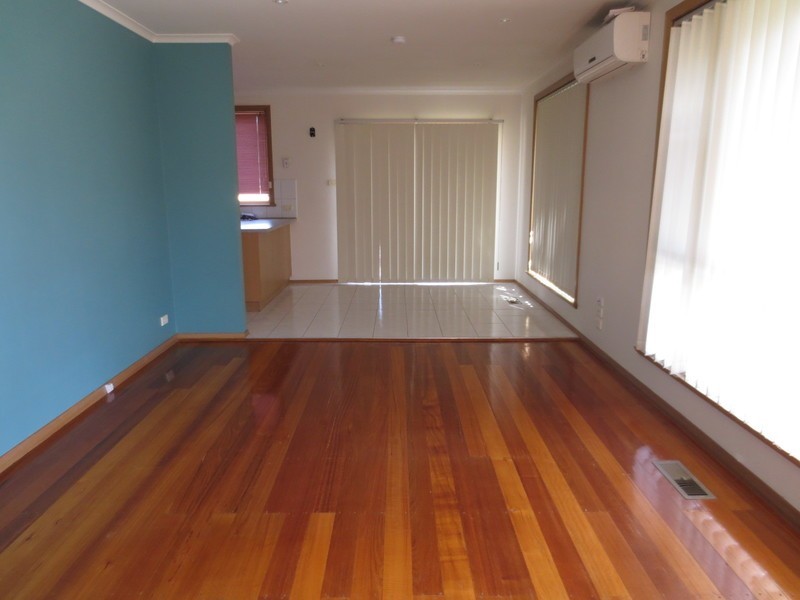 2/35 Azalea Avenue, Mill Park VIC 3082