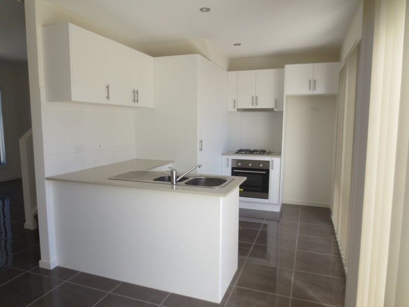 4/36 Houston Street, Epping VIC 3076
