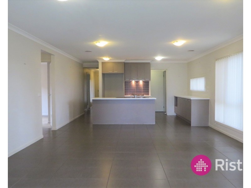 19 Cootamundra Road, Doreen VIC 3754