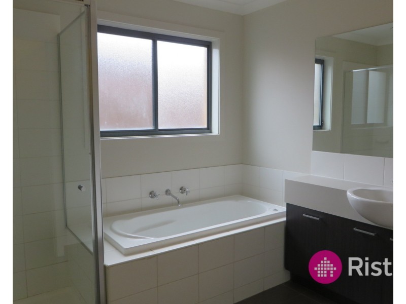 19 Cootamundra Road, Doreen VIC 3754