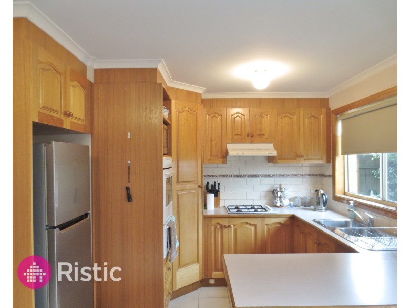 17/2 Stillman Drive, Mill Park VIC 3082