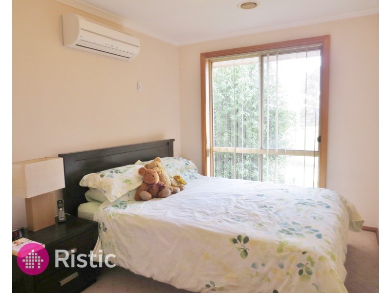 17/2 Stillman Drive, Mill Park VIC 3082