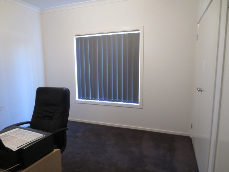 298 The Lakes Boulevard, South Morang VIC 3752