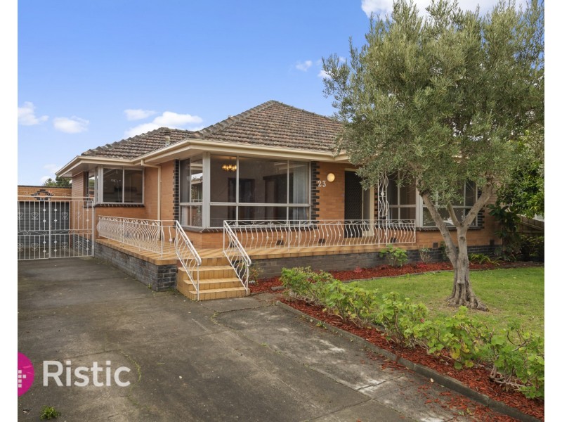 23 Columbia Road, Lalor VIC 3075