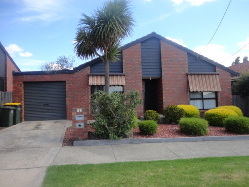 35 Lamina Avenue, Mill Park VIC 3082