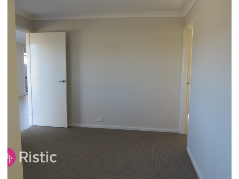 19 Sackville Street, Mernda VIC 3754