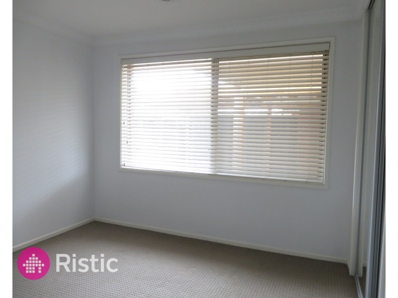 1/113 Centenary Drive, Mill Park VIC 3082